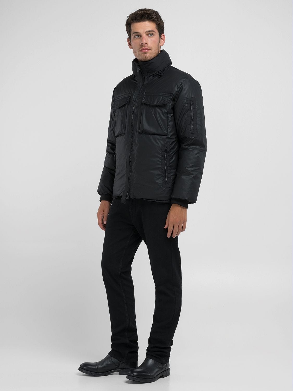 Black jacket with zip pockets online