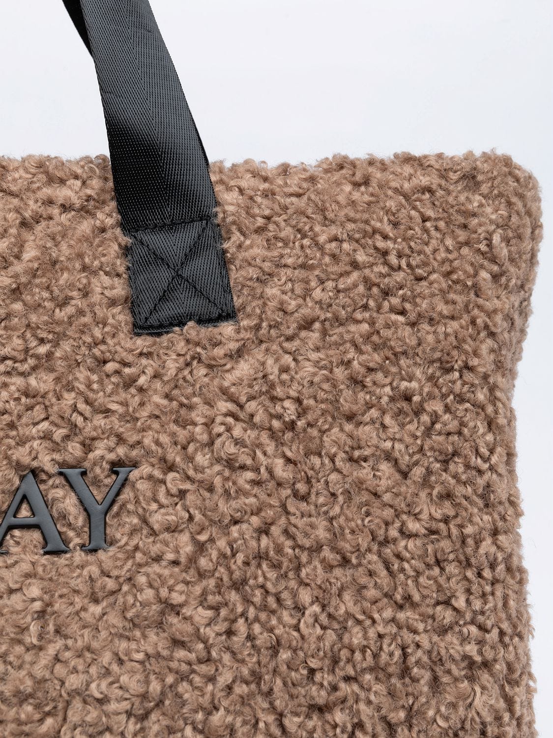 CURLY FAUX FUR TOTE BAG