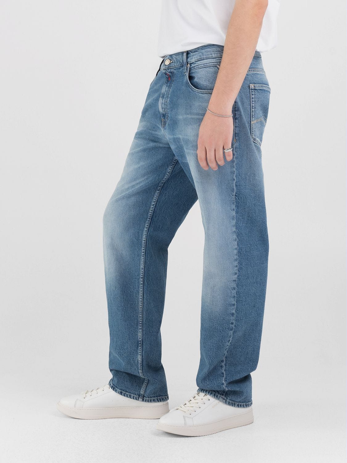 Jeans relaxed fit hotsell