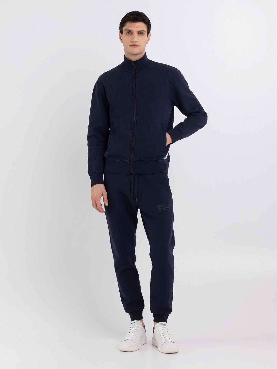 High neck sweatshirt with print
