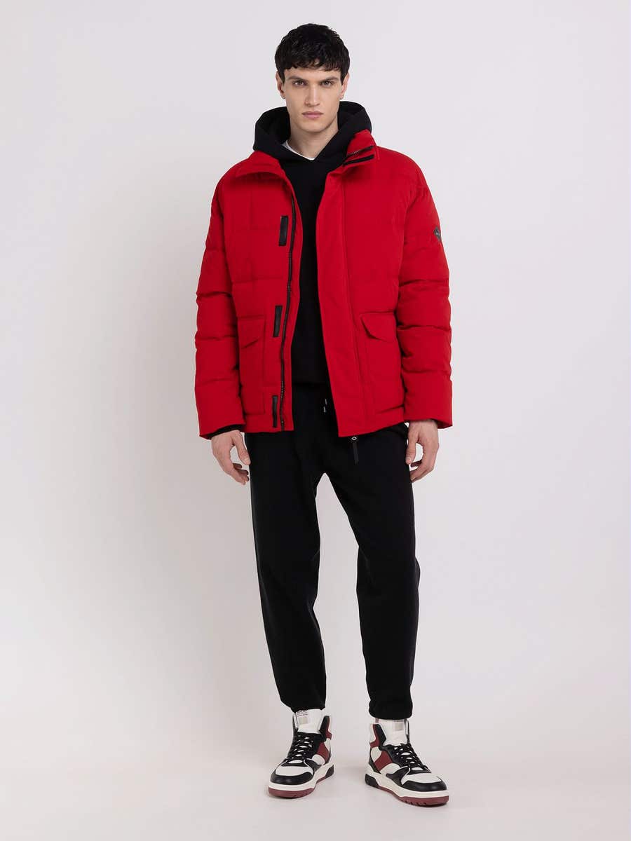 REPLAY High neck short quilted jacket M8356 .000.84730 RUBY RED 1