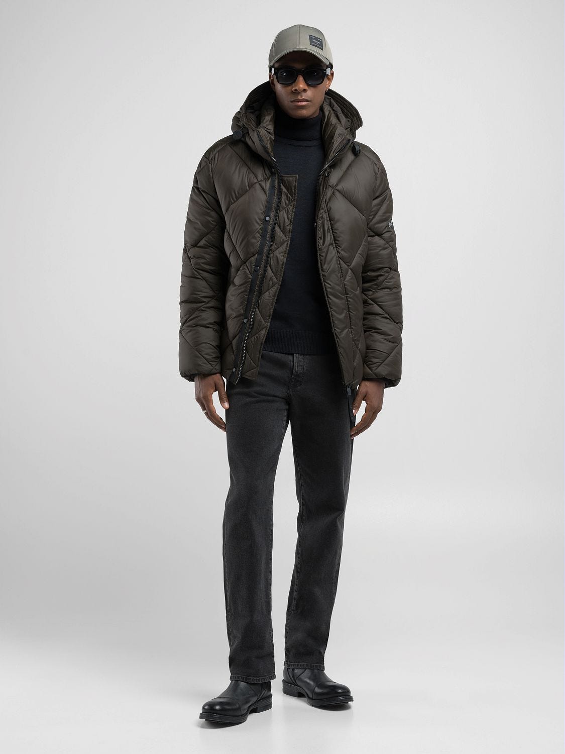 RECYCLED NYLON JACKET