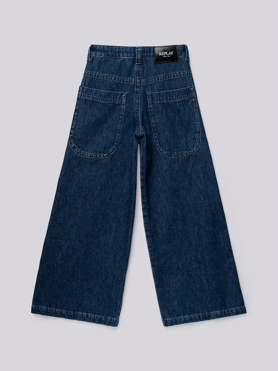 ISODHE LEG LOOSE FIT JEANS